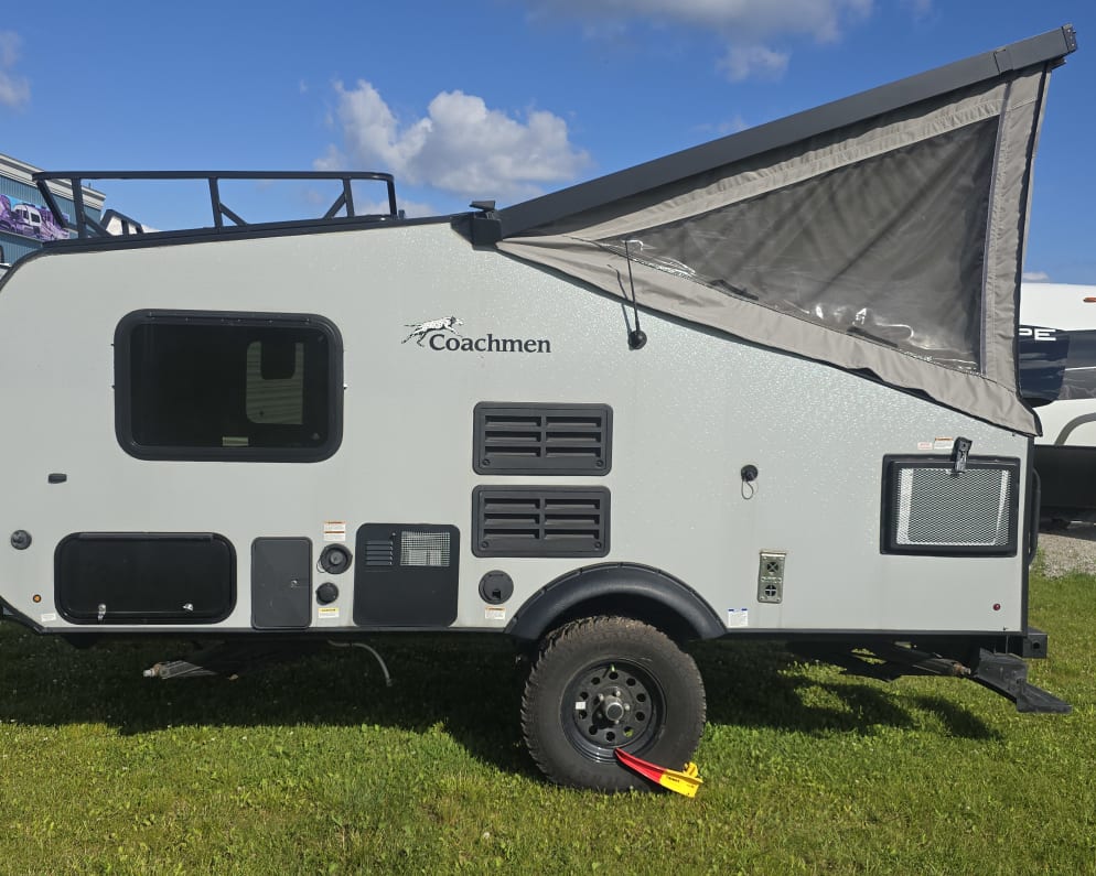 2020 Clipper  by Coachmen for rent in L0K 2C0