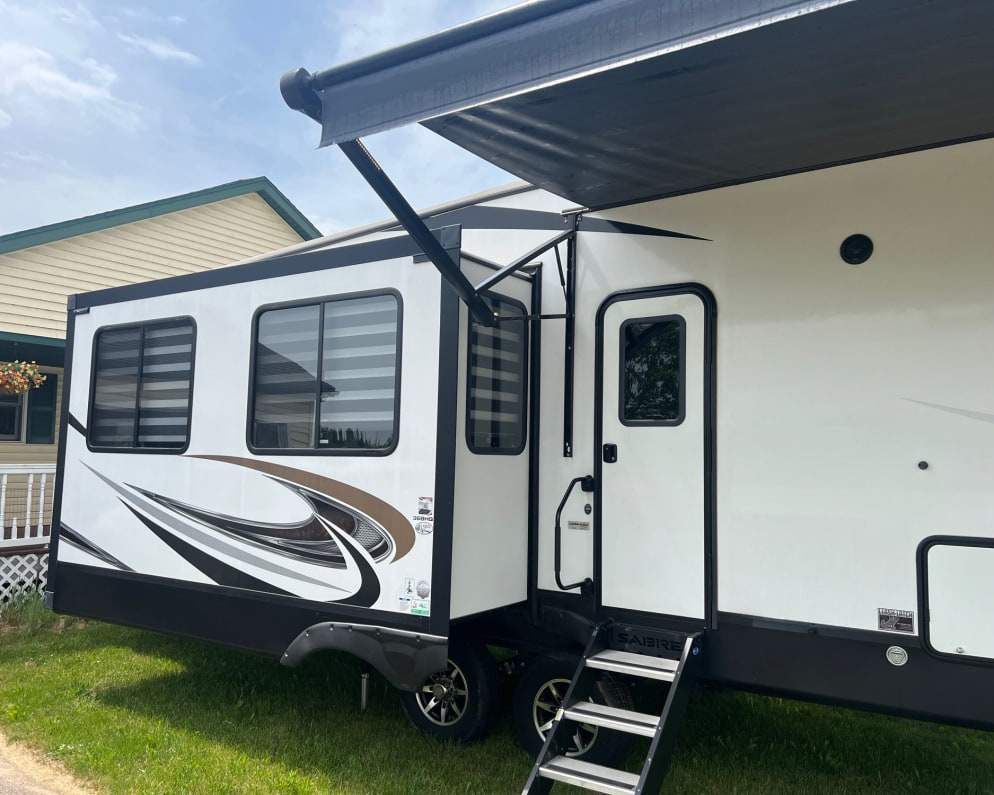 2021 Sabre  by Forest River for rent in 49058