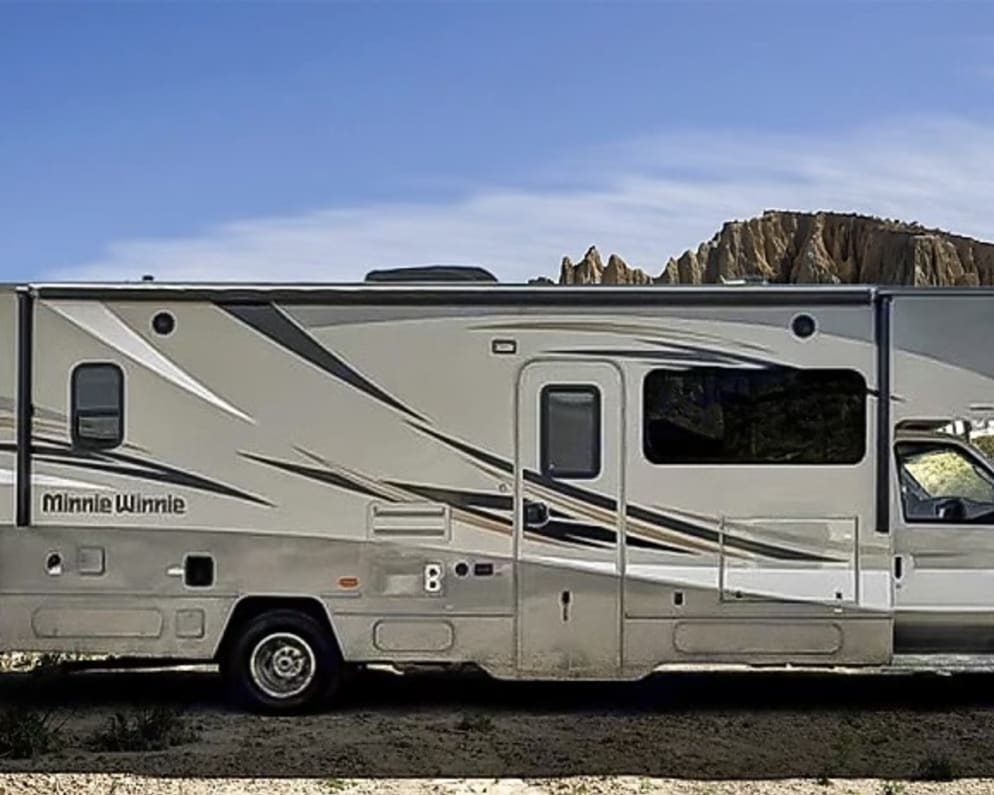 2017 Winnebago Minnie Winnie