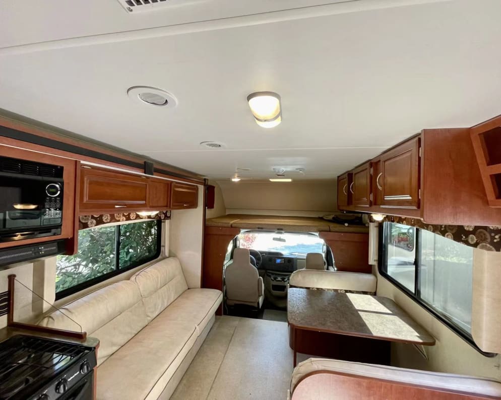 2015 Itasca Spirit available for rent in Surrey British Columbia