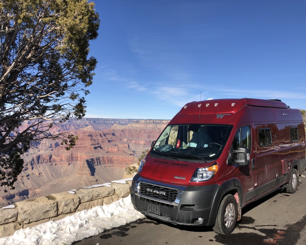 2021 Winnebago Solis