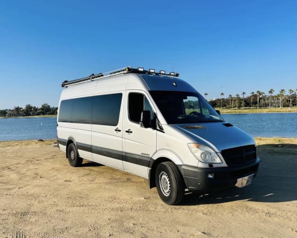 Class B RV for Rent in San Diego, California - RVUSA.com