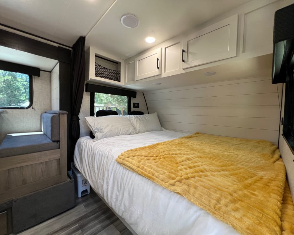 2024 Jay Flight SLX Baja Edition  by Jayco for rent in 97756