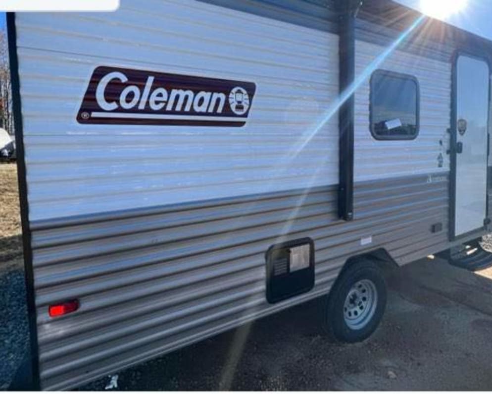 2024 Coleman Lantern LT 17B  by coleman for rent in 22153