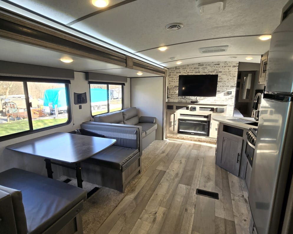 2021 Keystone RV Springdale Travel Trailer for rent in Petersburg Pennsylvania
