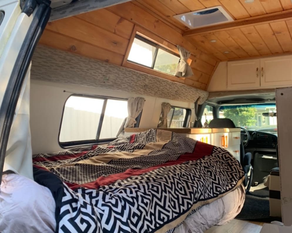 1994 Ford Econoline Club Wagon