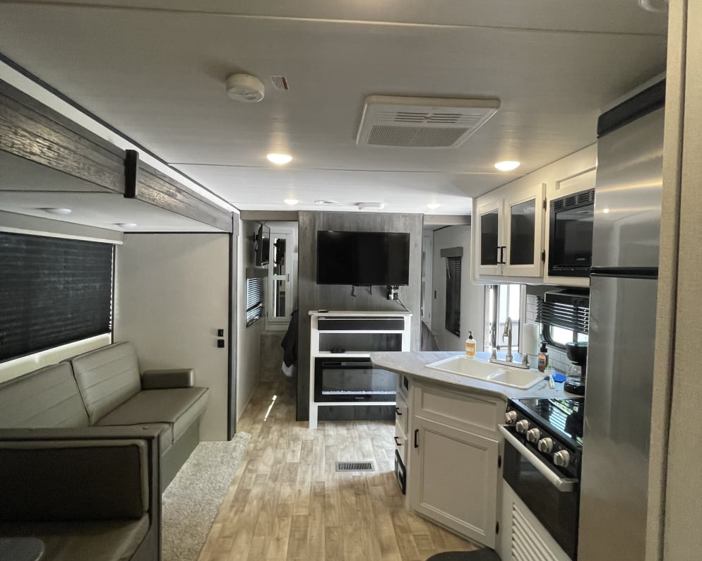 2022 Keystone RV Hideout Travel Trailer for rent in Walker Louisiana