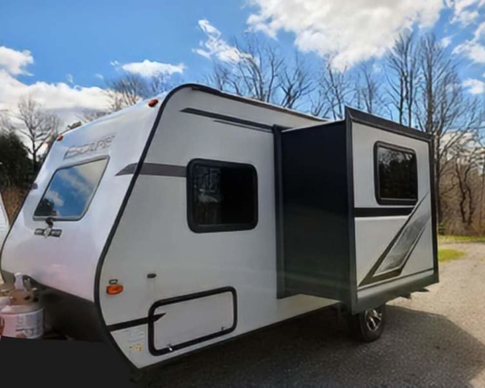 2020 KZ Escape Travel Trailer for rent in Aurora Ontario
