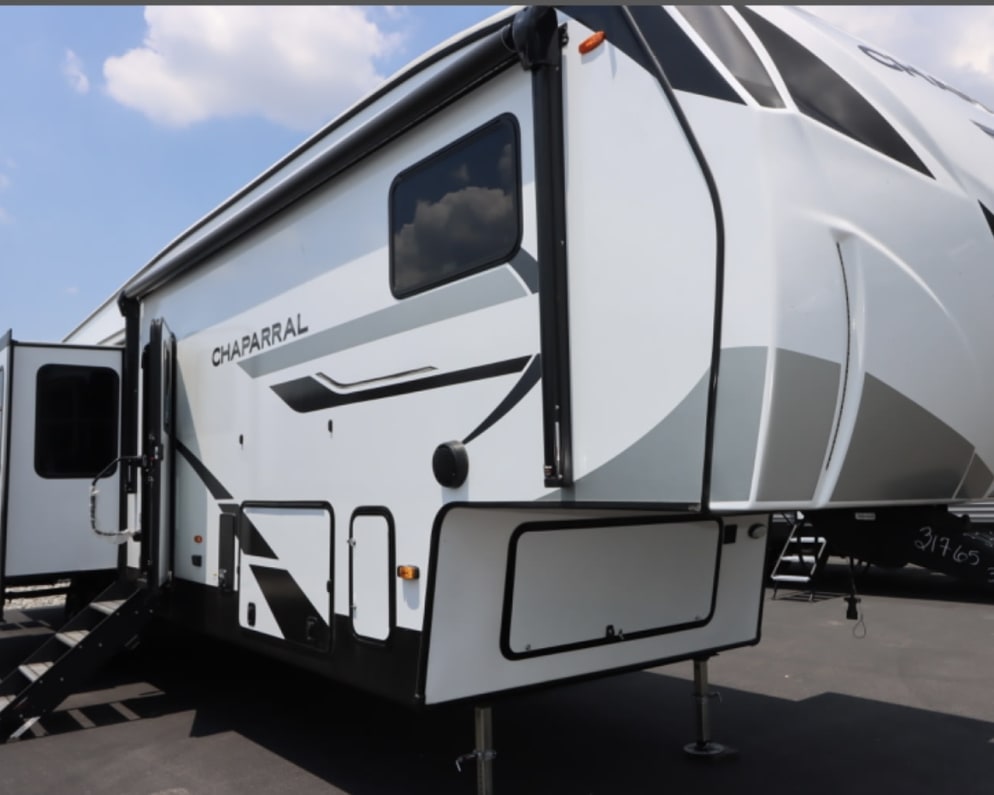 2024 Coachmen Chaparral available for rent in Seguin Texas
