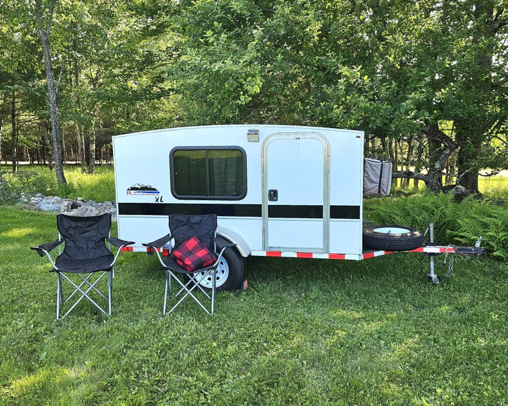2018 Runaway Coolcamp-XL Travel Trailer for rent in Brewer Maine
