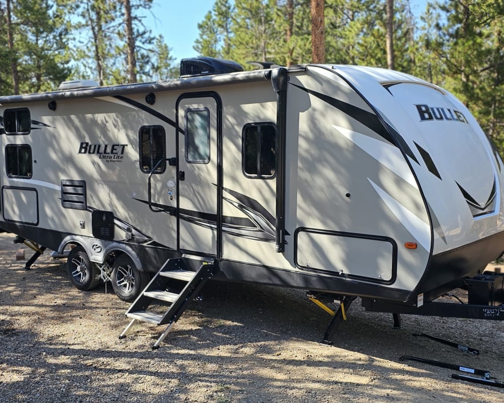 2020 Keystone RV Bullet Ultra Lite Travel Trailer RV for Rent in ...