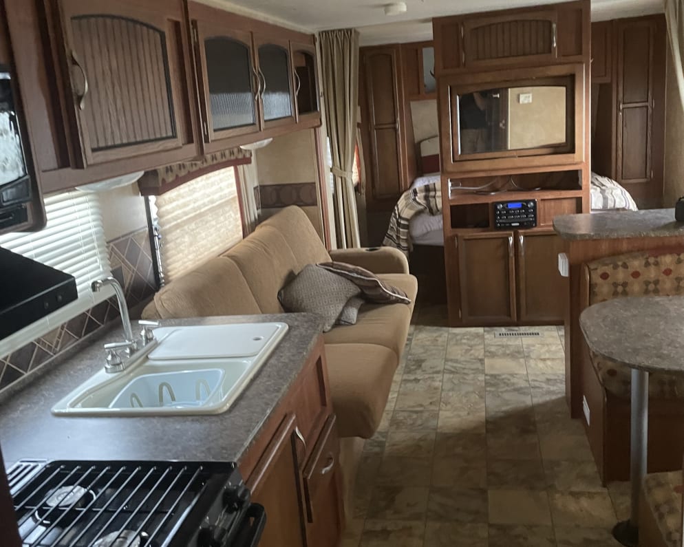 2011 Jayco Jay Feather Travel Trailer for rent in Ardrossan Alberta