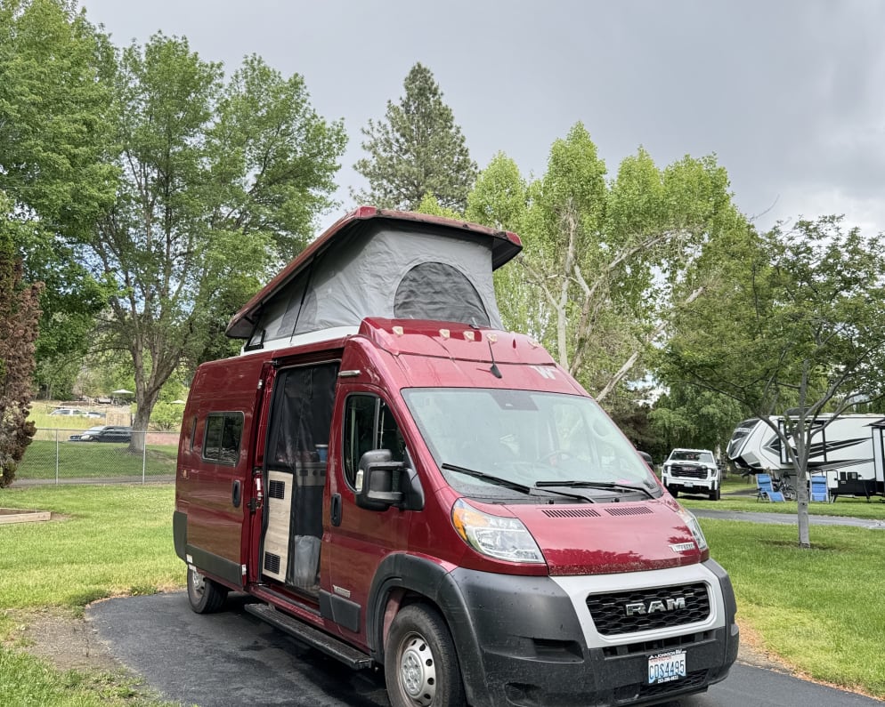 2023 Winnebago Solis