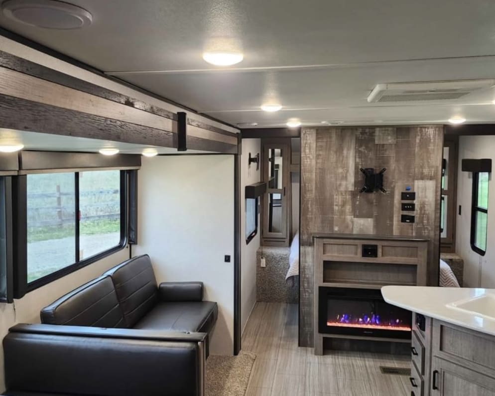 2021 Keystone RV Hideout Travel Trailer for rent in Flint Michigan