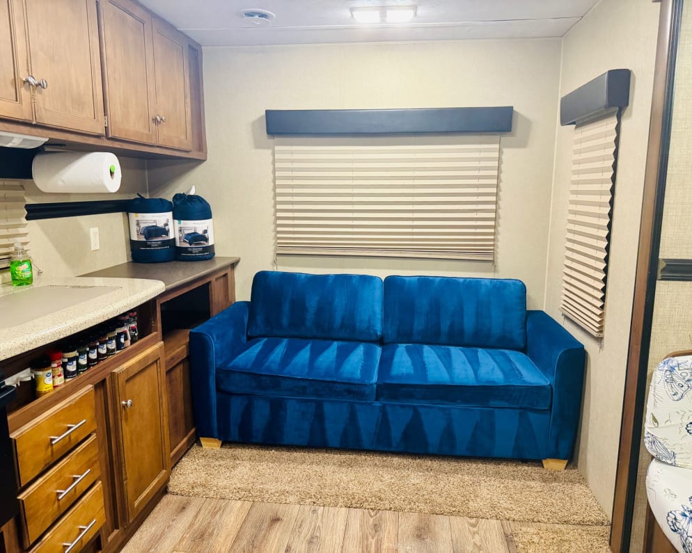 2014 Aspen Trail Trailer  by Aspen Trail for rent in 22407