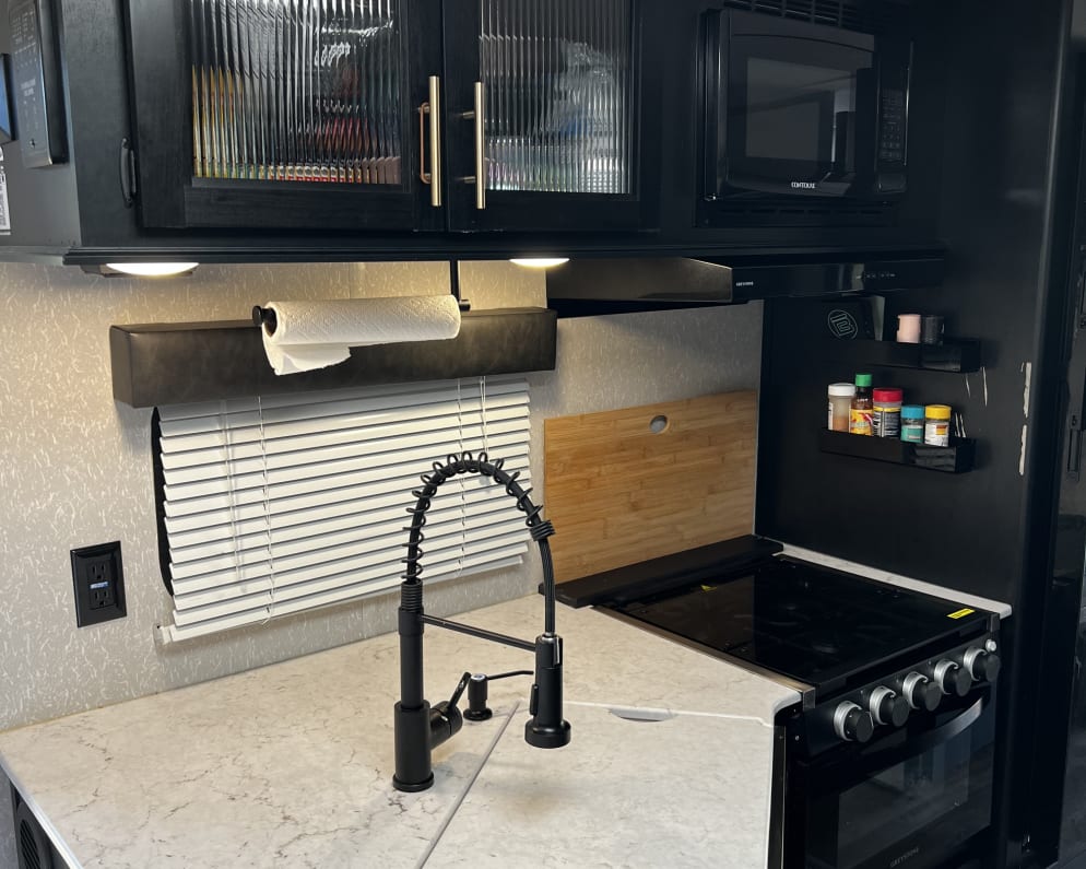 2022 Cherokee Grey Wolf  by Forest River for rent in 81004