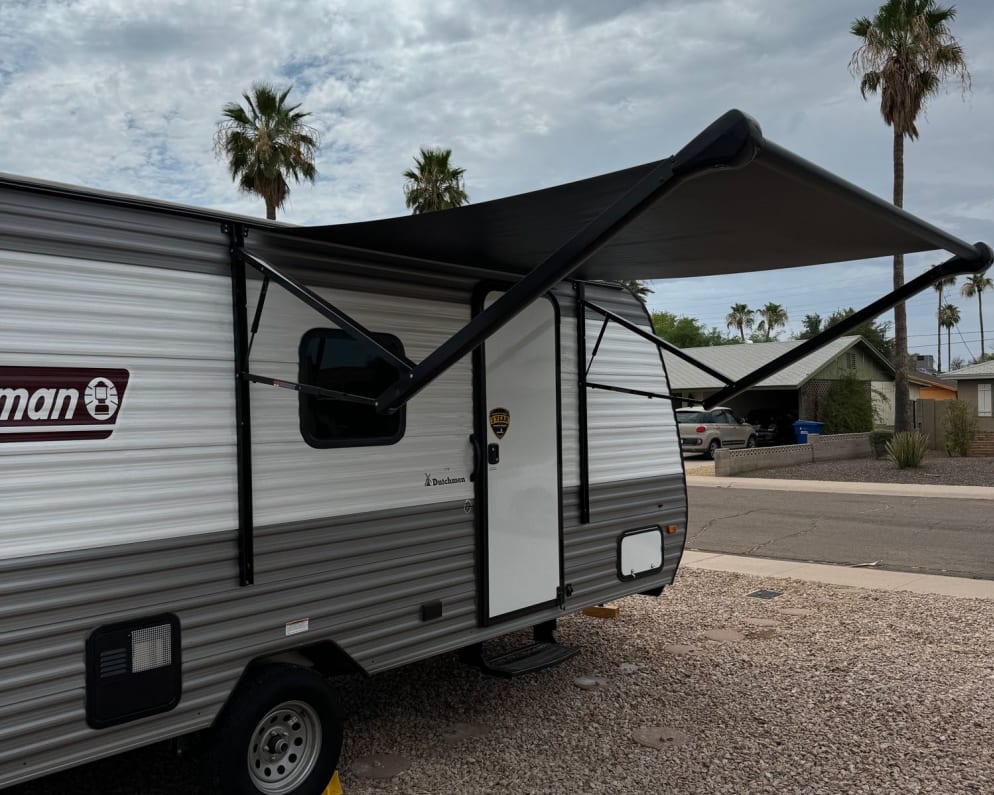 2024 Dutchmen Coleman 17B available for rent in Tempe Arizona