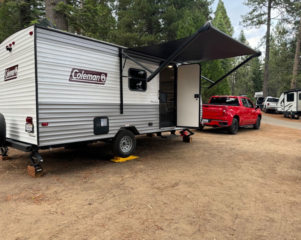 2024 Coleman Lantern LT 17B