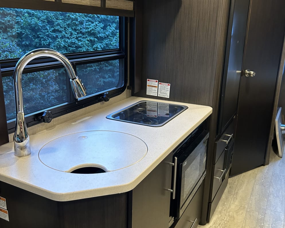 2017 Gemini  by Thor for rent in 02021