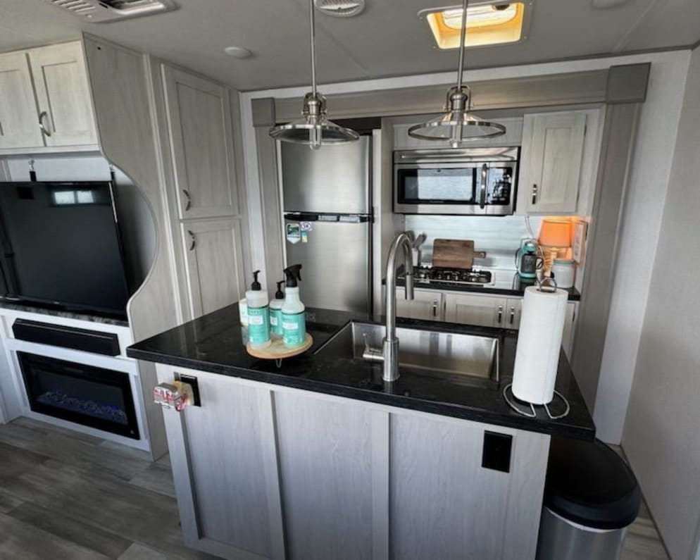 Travel Trailer RV for Rent in Lakeland, Florida