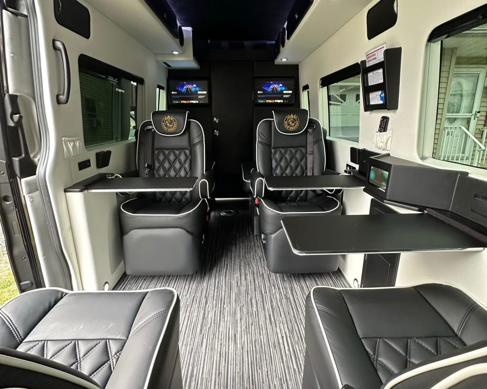 2022 Mercedes-Benz 2500 Sprinter Van 170" extended available for rent in Middlesex New Jersey