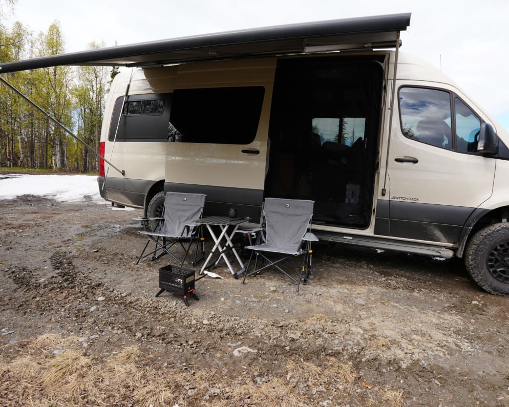 Class B RV for Rent in Anchorage, Alaska - RVUSA.com