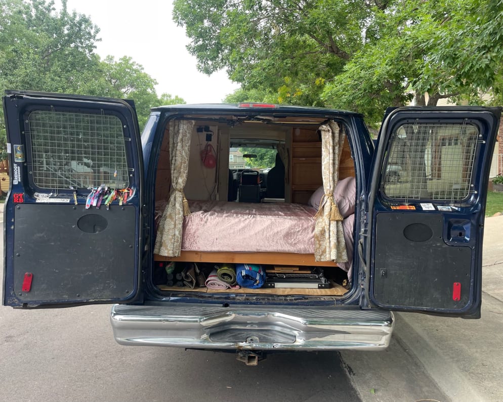 2010 Ford Econoline Class B for rent in San Diego California