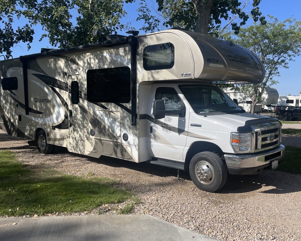 2018 Quantum  by Thor for rent in 91708