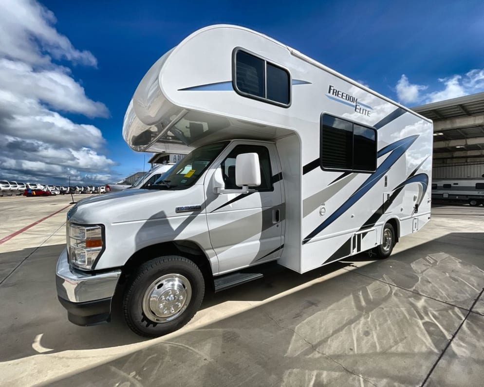 2024 Thor Motor Coach Freedom Elite Class C for rent in Leeds Alabama