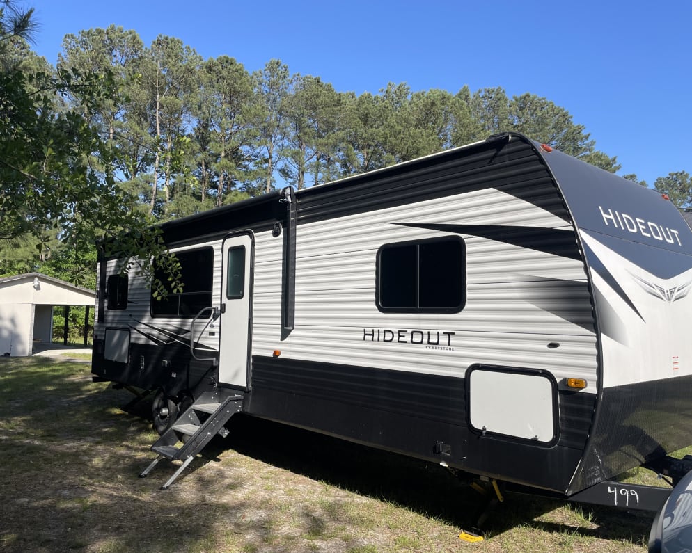 Travel Trailer RV for Rent in Jacksonville, North Carolina
