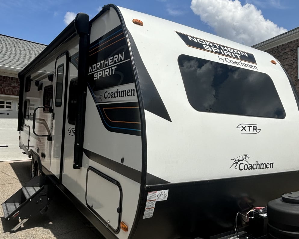 2023 Coachmen Northern Spirit 2146 BHX