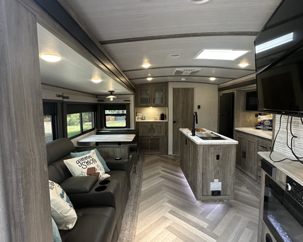 2021 Forest River Salem Hemisphere Travel Trailer for rent in WESTCLIFFE Colorado