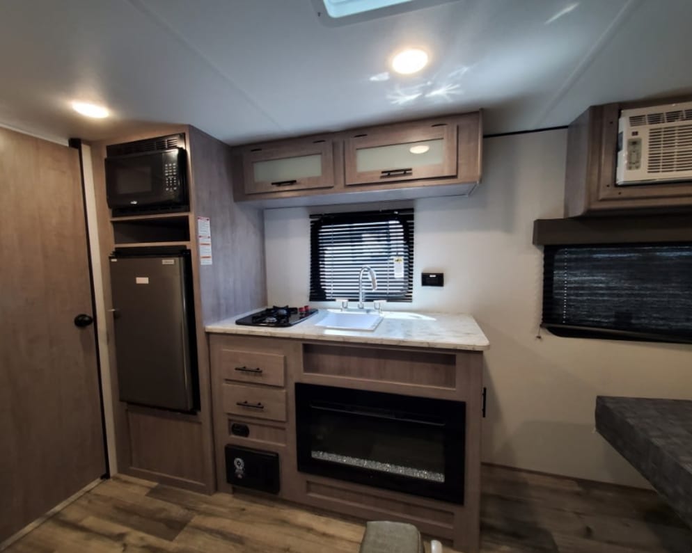2024 Dutchmen Coleman Lantern LT available for rent in Wills Point Texas