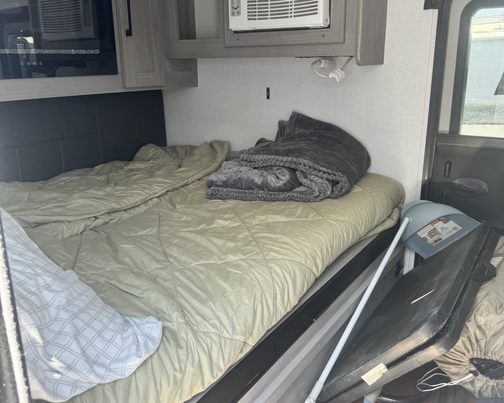 2024 4YDTCHME10RJ933964  by Rubicon for rent in 77449