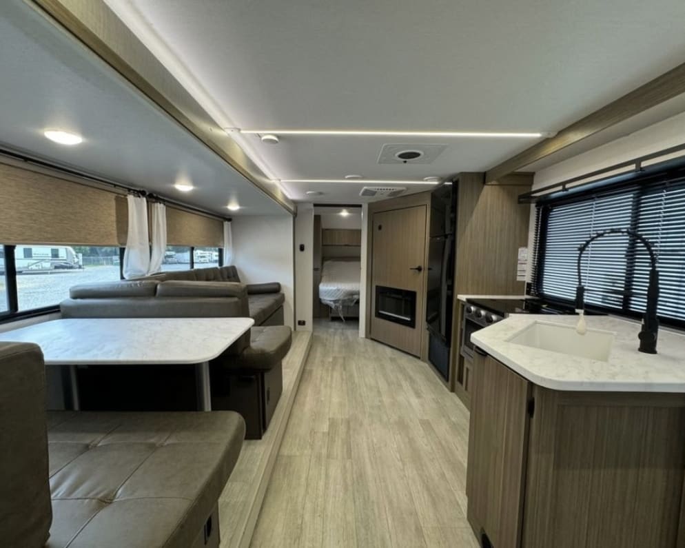 2025 4x4twdb22s7379119 Wildwood x lite 26 ice Travel Trailer for rent in Mercersburg Pennsylvania