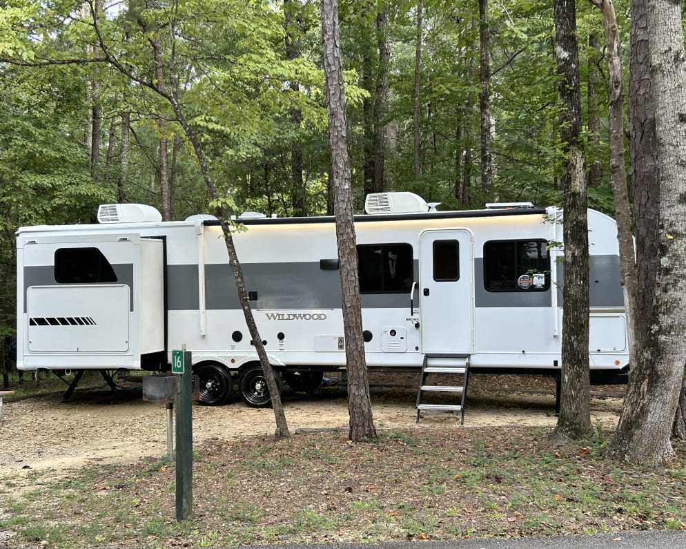 2025 Forest River RV Wildwood 31KQBTSX
