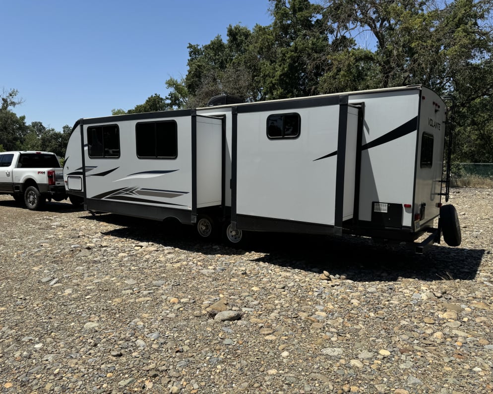 2020 Crossroads RV Volante Travel Trailer for rent in Modesto California