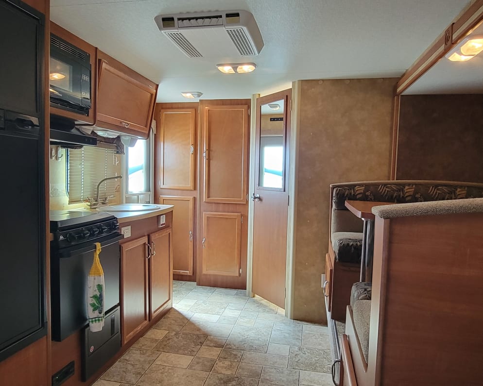 2012 Lance 1685 Travel Trailer for rent in Grand Junction Colorado