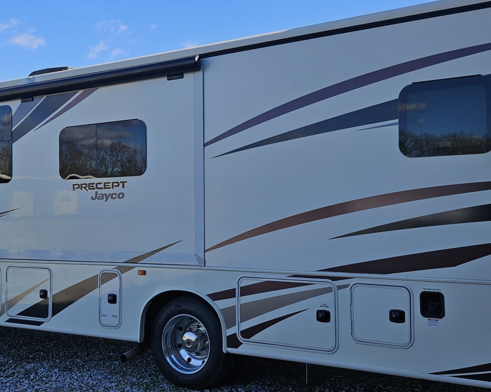2019 Jayco Precept available for rent in Brandon Mississippi