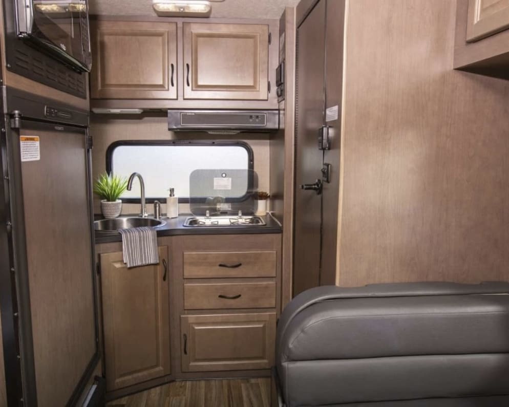 Class C RV for Rent in Odenville, Alabama