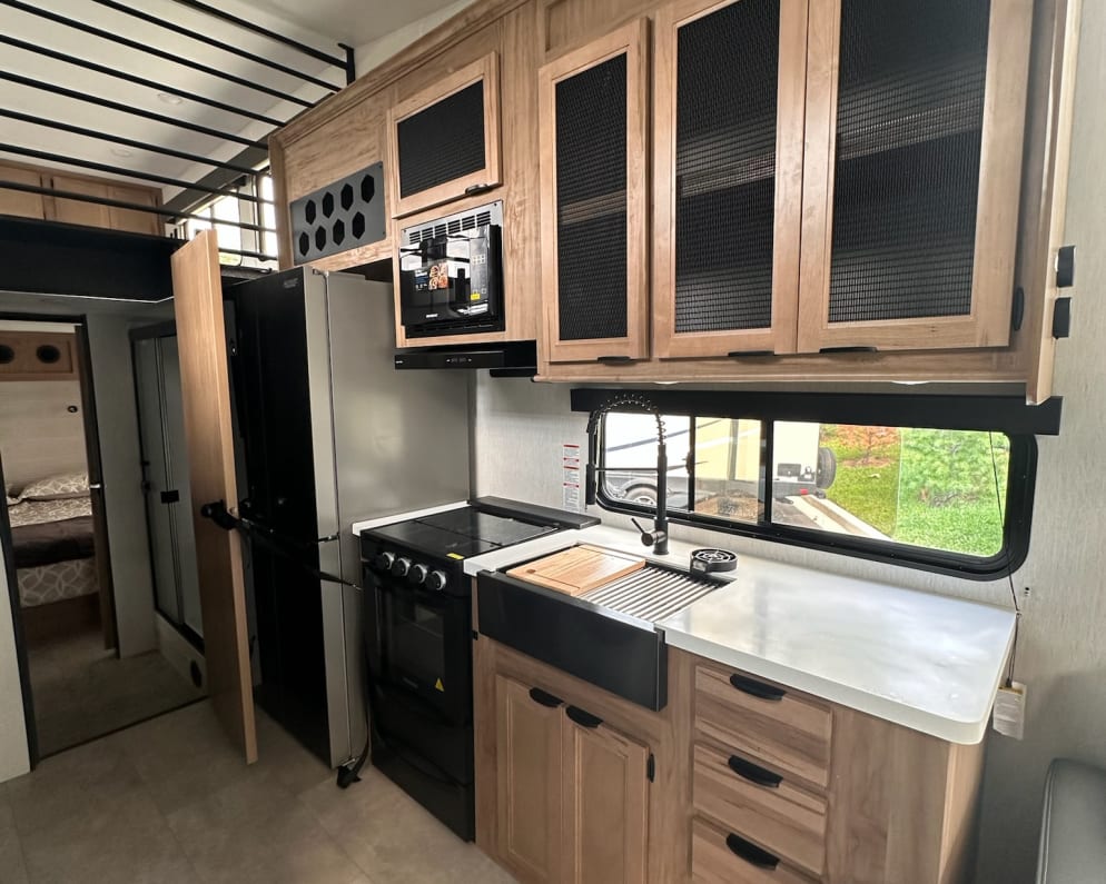 Travel Trailer RV for Rent in Parkville, Maryland