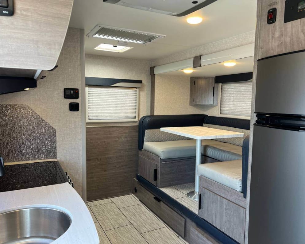 2023 1575  by Lance Manufacturing for rent in 97123