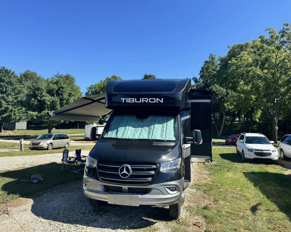 2021 Thor Tiburon Class C for rent in Pendleton Indiana