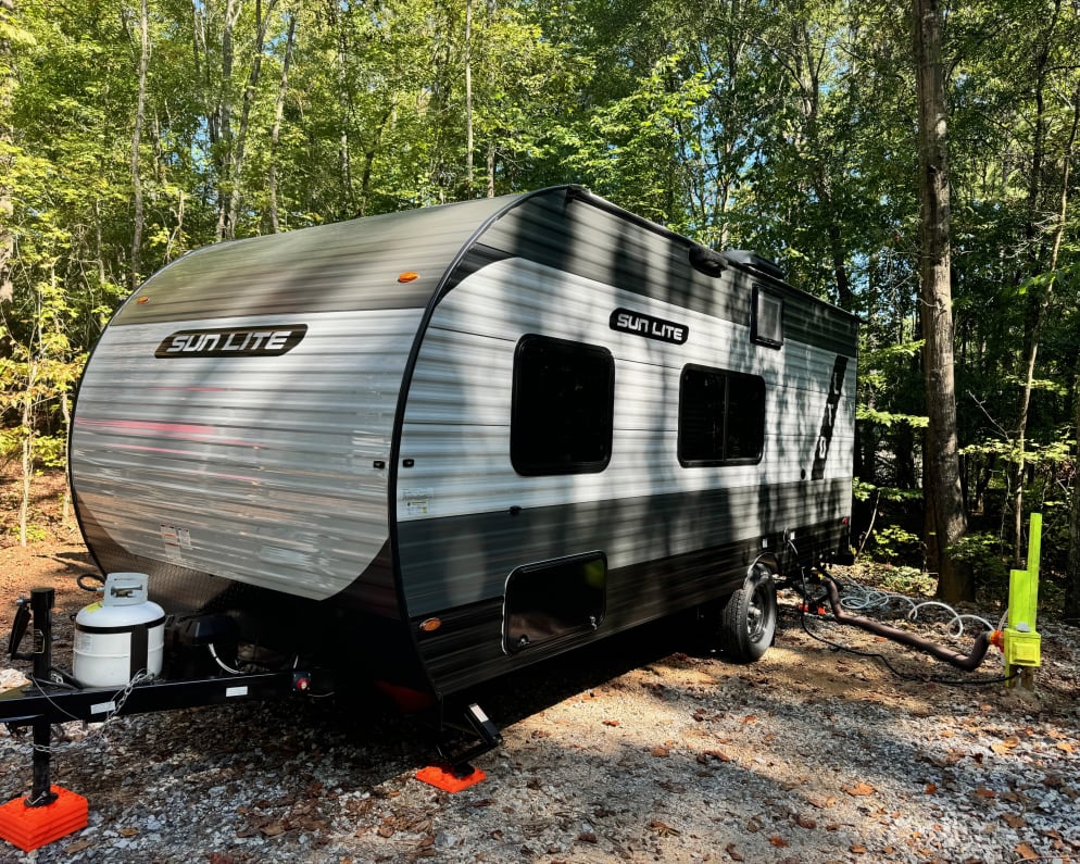 2024 Sun Lite LTD  by Sunset Park RV for rent in 33064