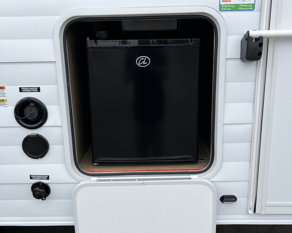 2025 Salem Cruise Lite  by Forest River for rent in 91786