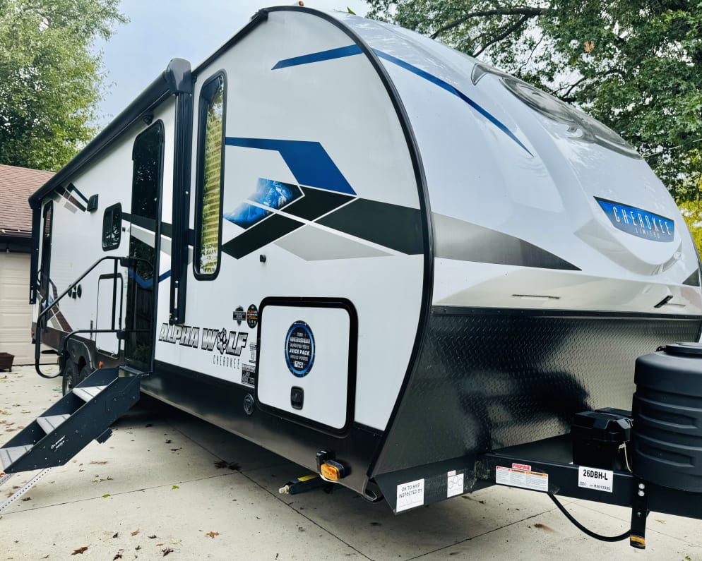 2024 Forest River Cherokee Alpha Wolf Travel Trailer