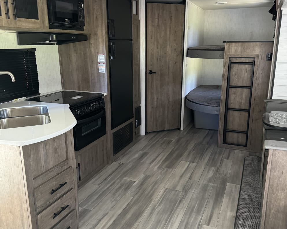 2023 Heartland RVs Pioneer available for rent in kissimmee Florida