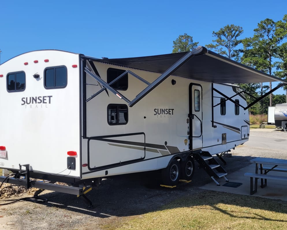 2022 Crossroads Sunset Trail Super Lite Travel Trailer for rent in Myrtle Beach South Carolina