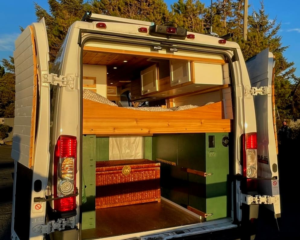 2018 Promaster 3500  by Ram for rent in V8S 1A1