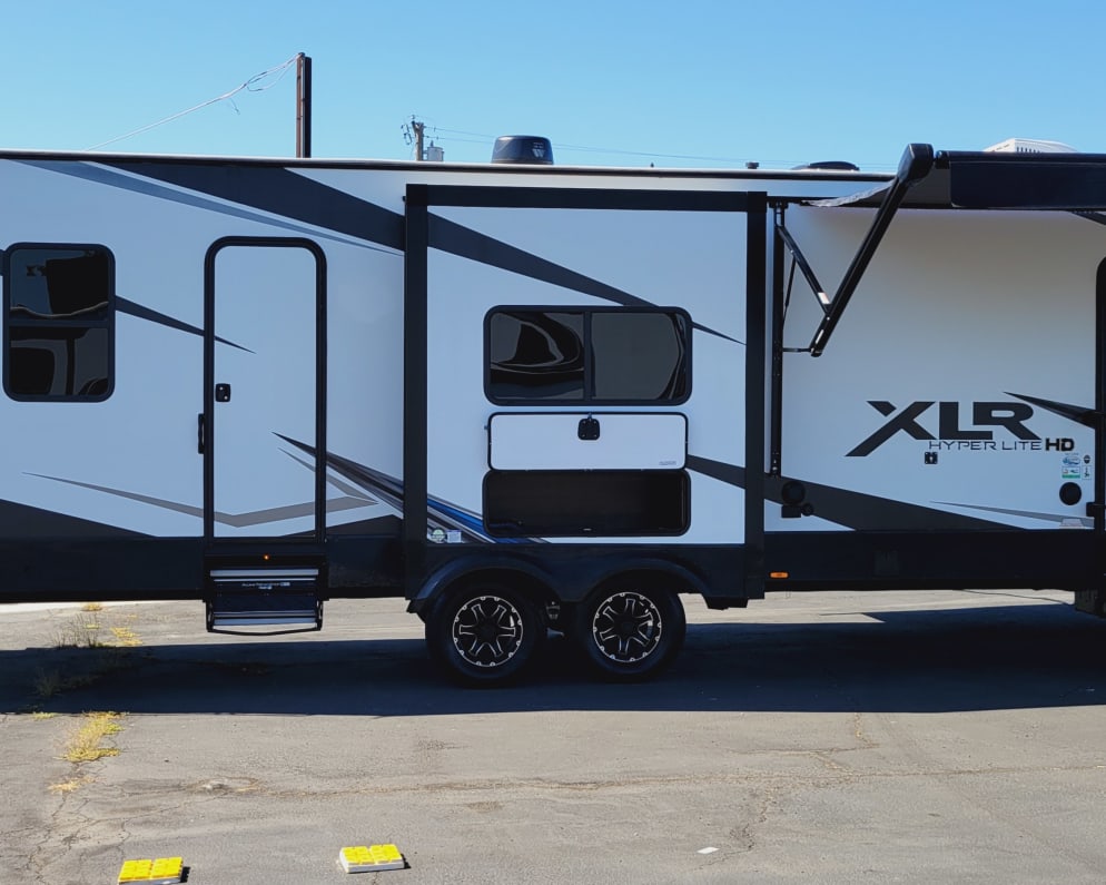 2020 XLR Hyperlite HD  by Forest River for rent in 95815